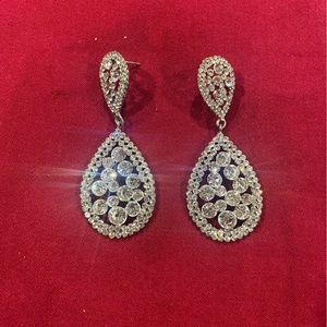 Beautiful silver crystal earrings